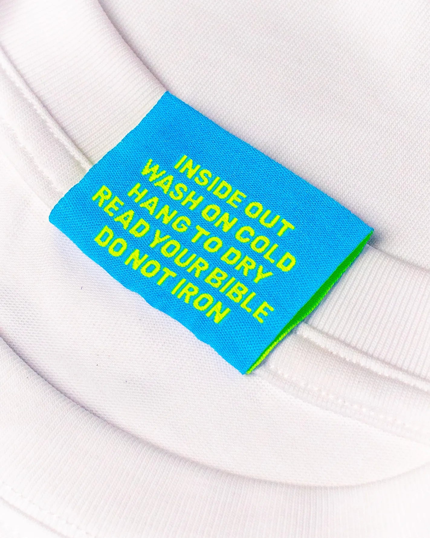 JESUS SAVES TEE - SEAFOAM