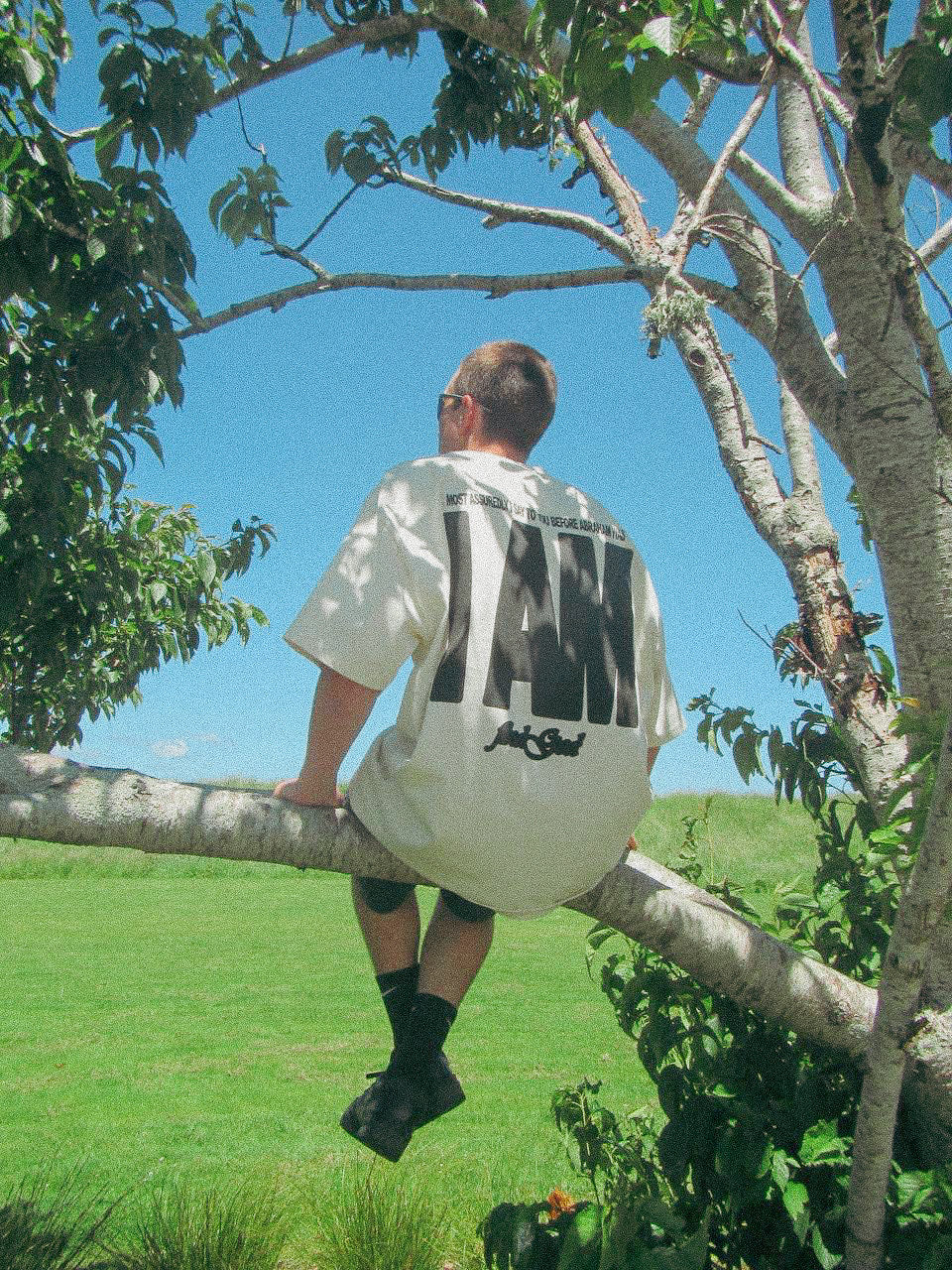 JOHN 8:58 "I AM" TEE - ECRU