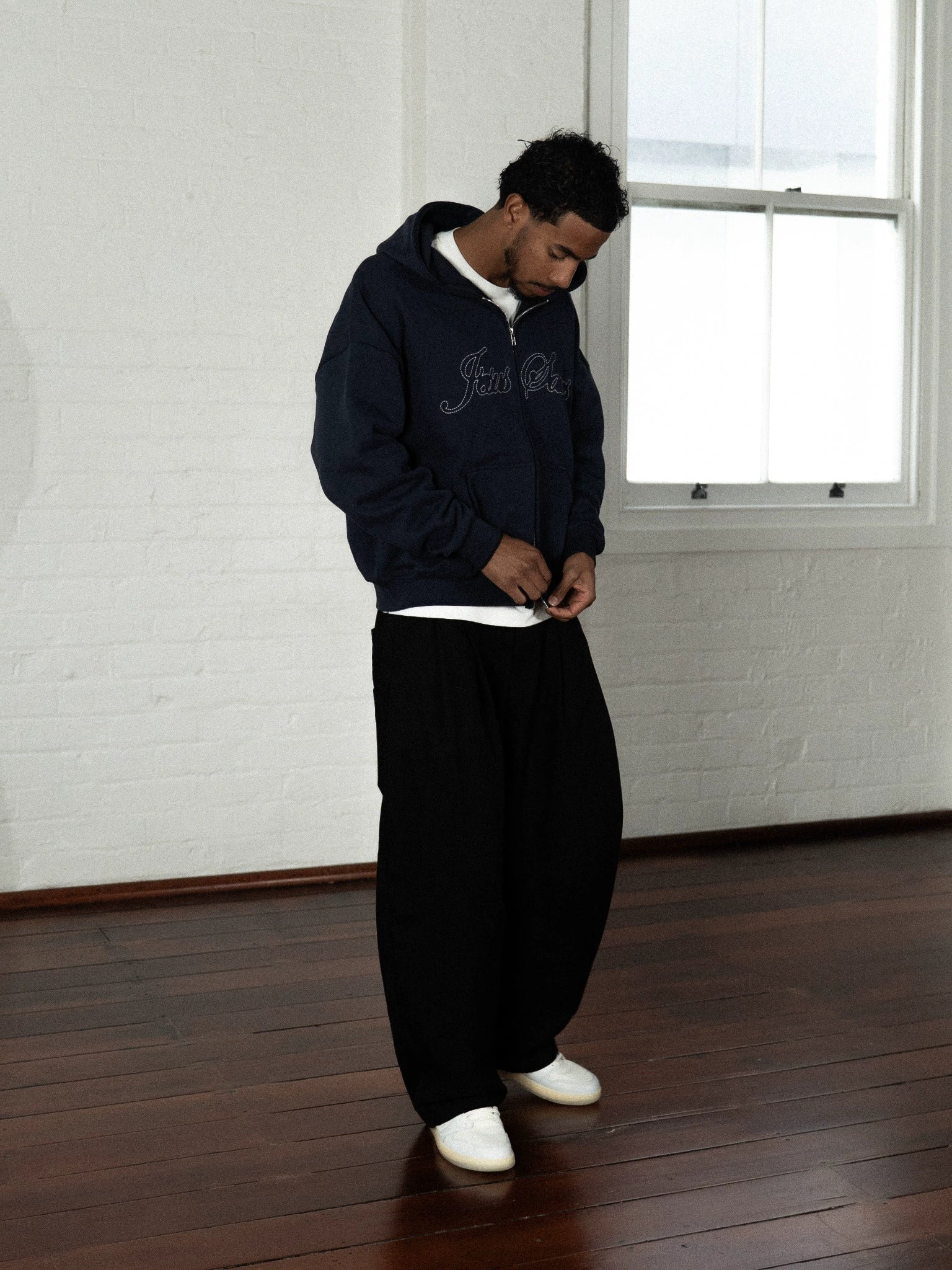 JESUS SAVES ZIP UP HOOD - NAVY